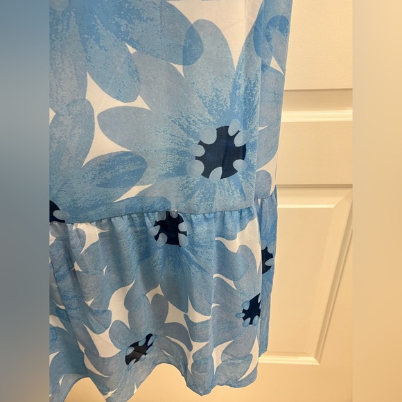 NWT Lane Bryant Floral Flowy Maxi Dress - Picture 6 of 6